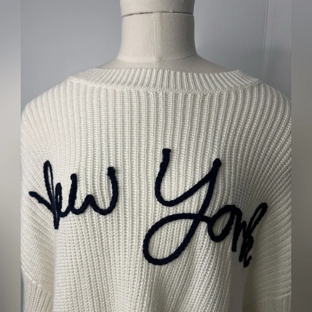 New York Women's Sweater Sz Large EUC - Picture 11 of 13